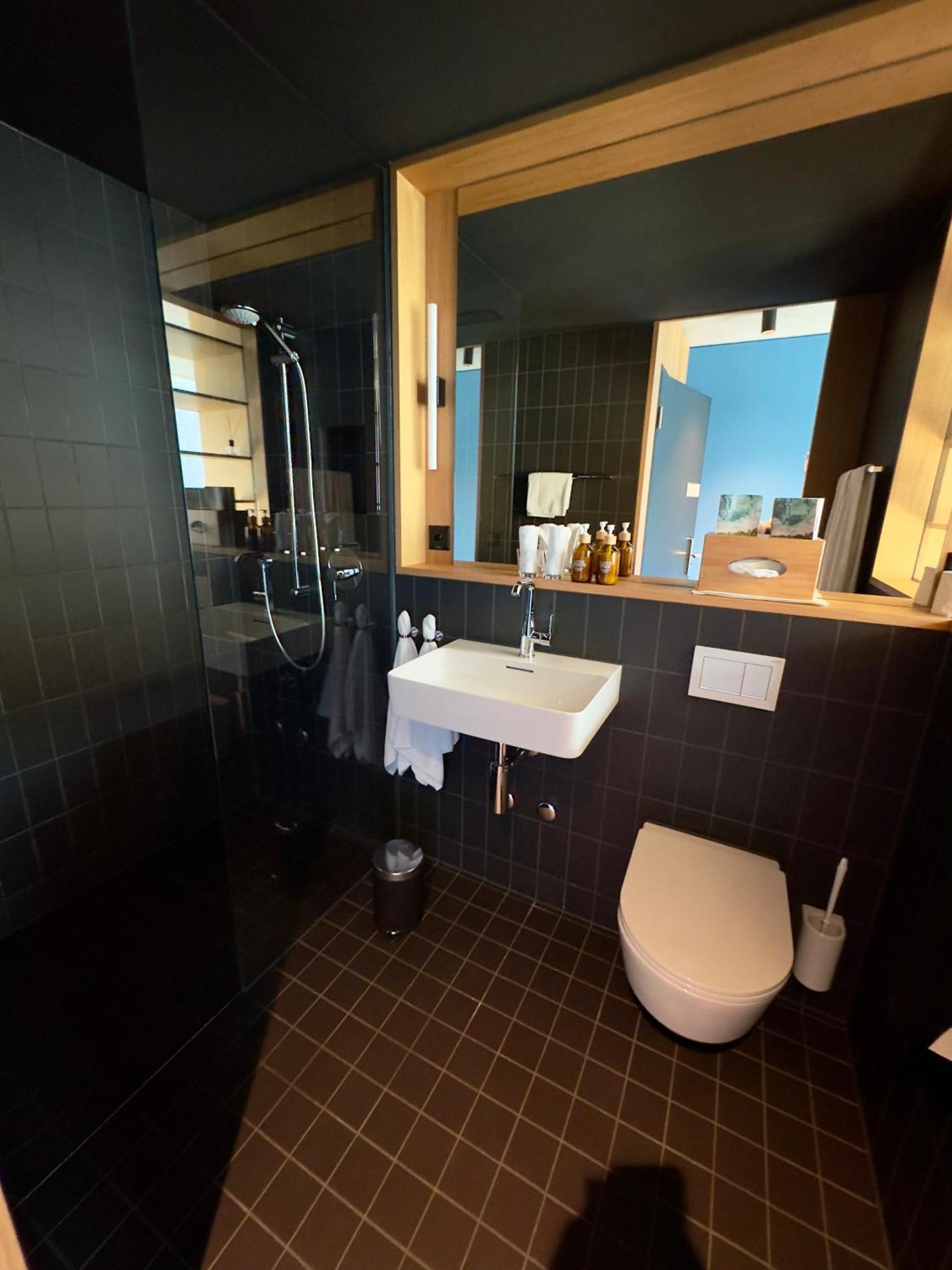 Hotel 54 Hochgenuss Schattdorf Zewnętrze zdjęcie